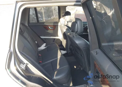 2011 Mercedes-Benz Glk 350 4Matic z USA, uszkodzony, nr VIN WDCGG8HBXBF653458